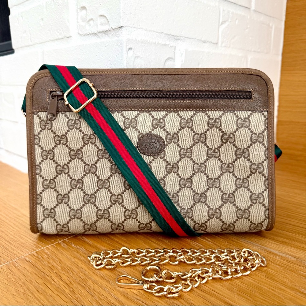 Gucci Authentic Vintage GG Monogram Clutch / Shoulder Bag